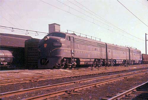 ABA diesel outside Kostamm's starch works factory, Camden, early 1950s