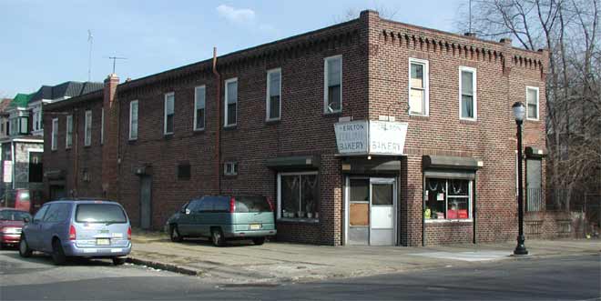 Erlton Italian Bakery at Berkley Street and Marlton Avenue, 1966-2007