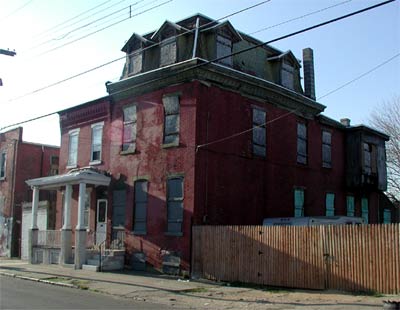 411 Chestnut Street