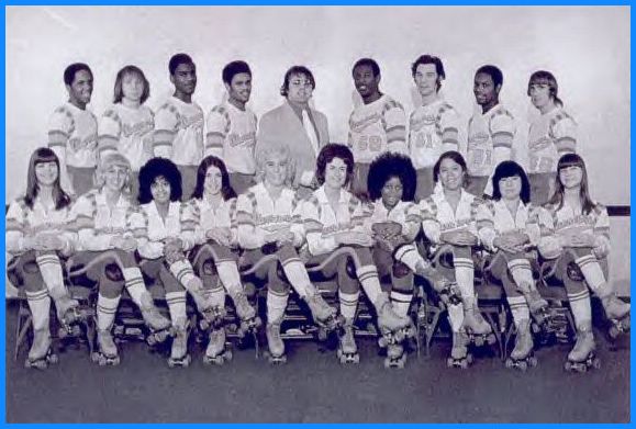 Eastern Warriors roller derby team, 1972 (second photo)