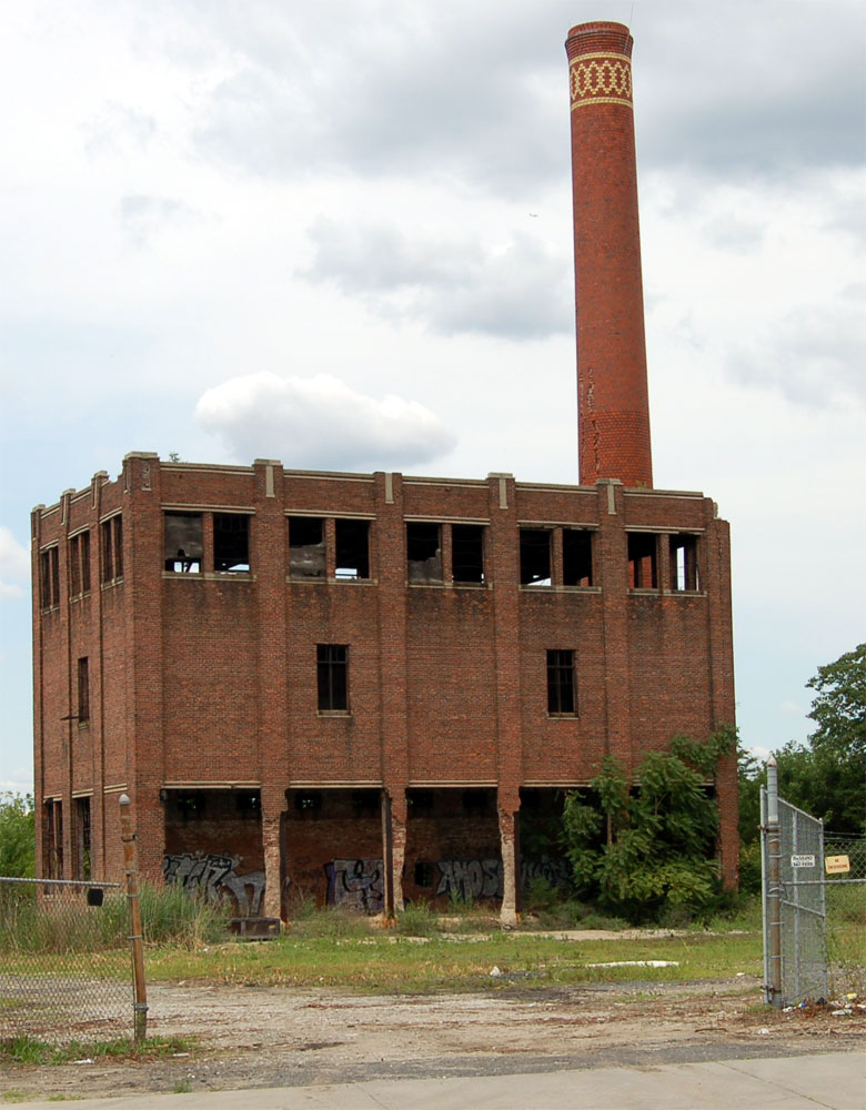 Camden City Incinerator looking north from Federal Street, July 2006