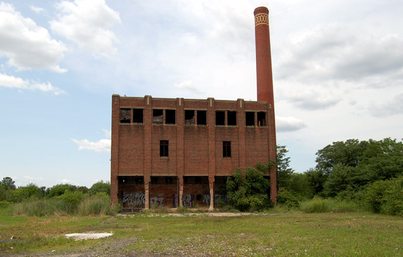 Camden City Incinerator exterior, July 2006