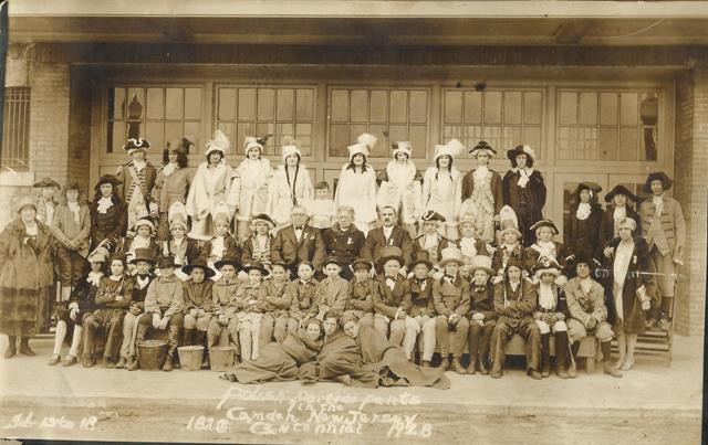 Polish participants in the Camden Centennial 1828-1928