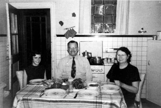 The Coskey Family Kitchen, 1504 Park Boulevard, Camden NJ, 1947