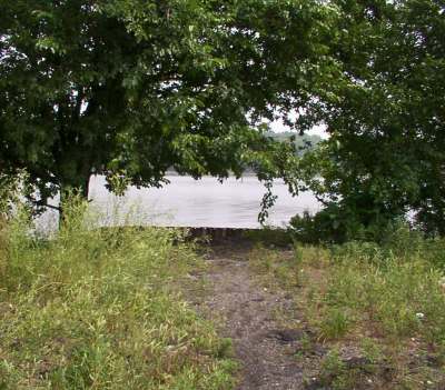 At the end of a trail leading off the west side of the park, just a few yards ahead lies a reader's paradise.