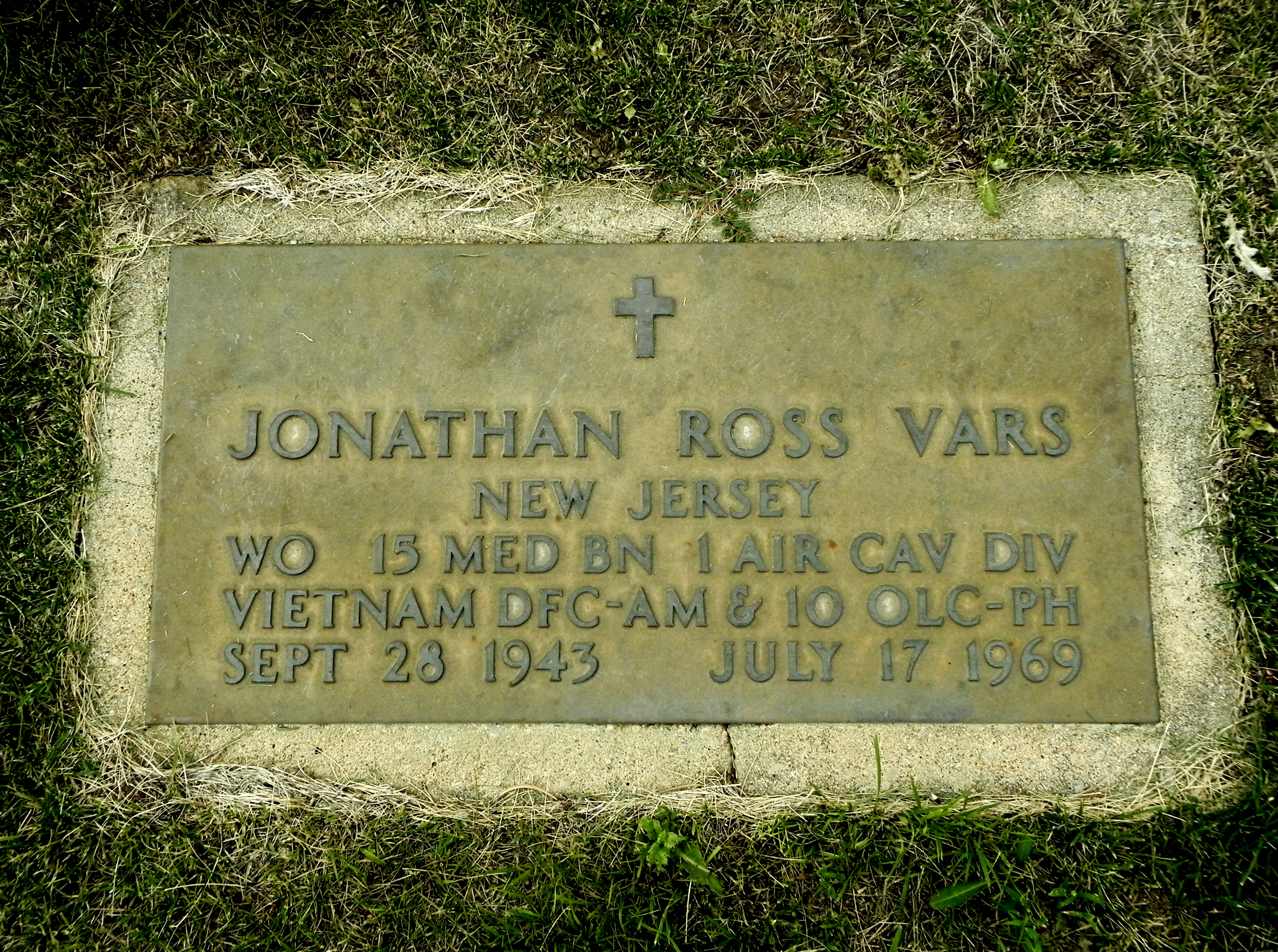 Grave marker of Jonathan Ross Vars, Mountain View Memorial Park, Boulder, Colorado
