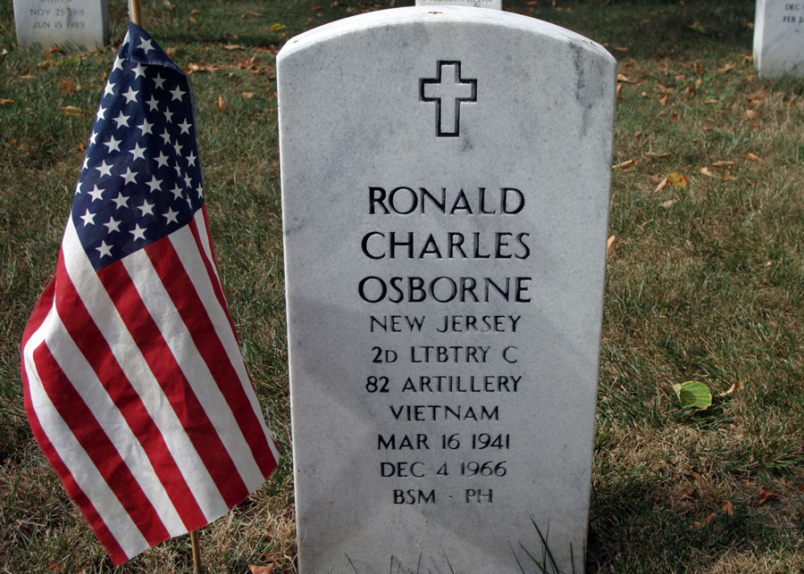 Grave marker of Ronald Charles Osborne, Arlington National Cemetery