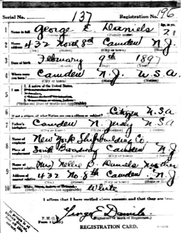 George E. Daniels World War I Draft Registration Card — front