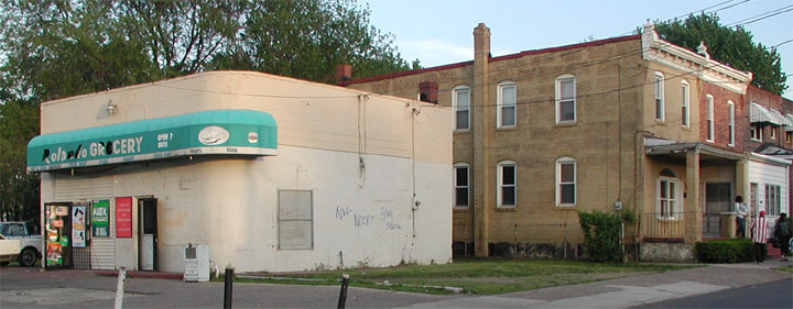 2004 South 10th Street and adjacent gas station