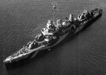 USS Callaghan DD-792 at Ulithi, 1944