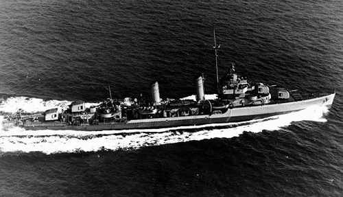 USS Turner (DD-648) underway
