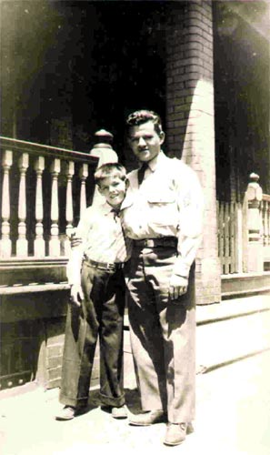 Staff Sergeant Benjamin Kaplan with nephew Gene Edwards on Howard Street, 1942