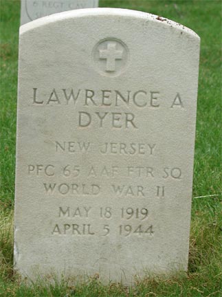 Gravestone of Private First Class Lawrence Alton Dyer, Beverly National Cemetery, Beverly NJ