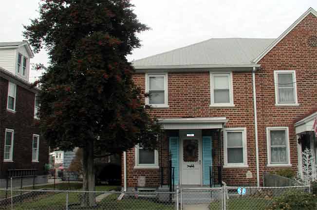 Memorial for Arthur Carl Roscoe, 1332 Argus Road