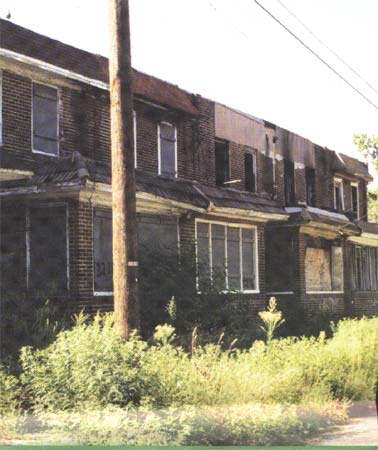 3210 through 3220 Saunders Street, 2001