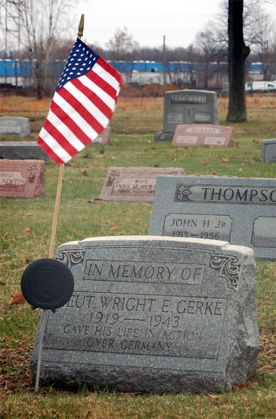Grave of Wright Ellis Gerke, killed in action over Germany, 1943