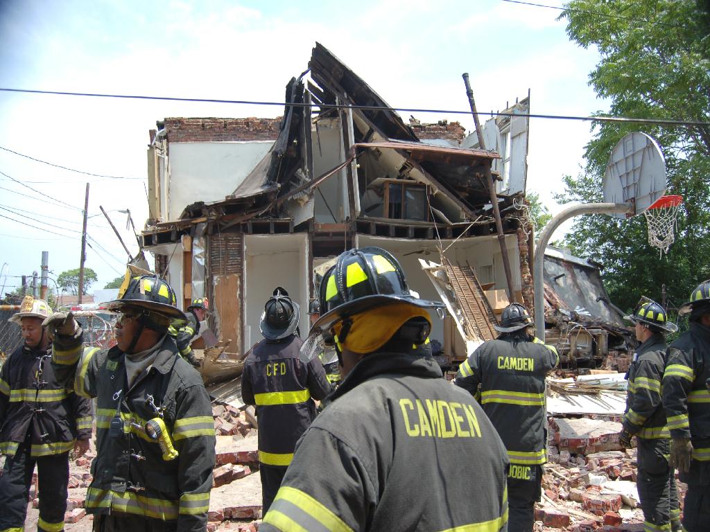 620 Sycamore Street fire, June 17, 2006 — Camden firefighters