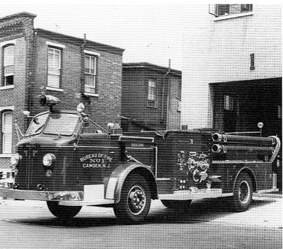 Engine Company 1, 1958 American LaFrance Pumper 1000 GPM, 409 Pine Street, July 1960