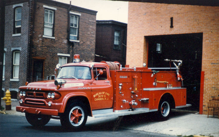 Engine Company 1, 1958 American LaFrance Pumper 1000 GPM, 409 Pine Street, July 1960