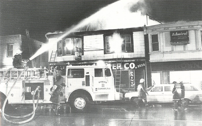 American LaFrance 1500 gpm Pumper, Engine Company 11, about 1993, 222 River Road