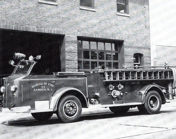 1955 American LaFrance Pumper 1000 GPM, 1955