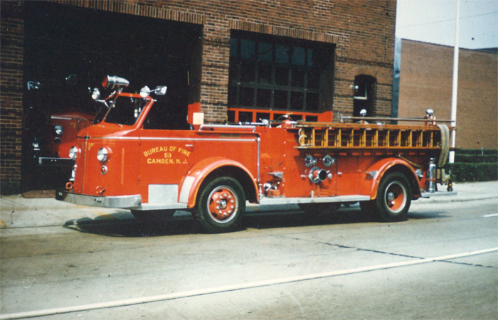 1955 American LaFrance Pumper 1000 GPM, 1960