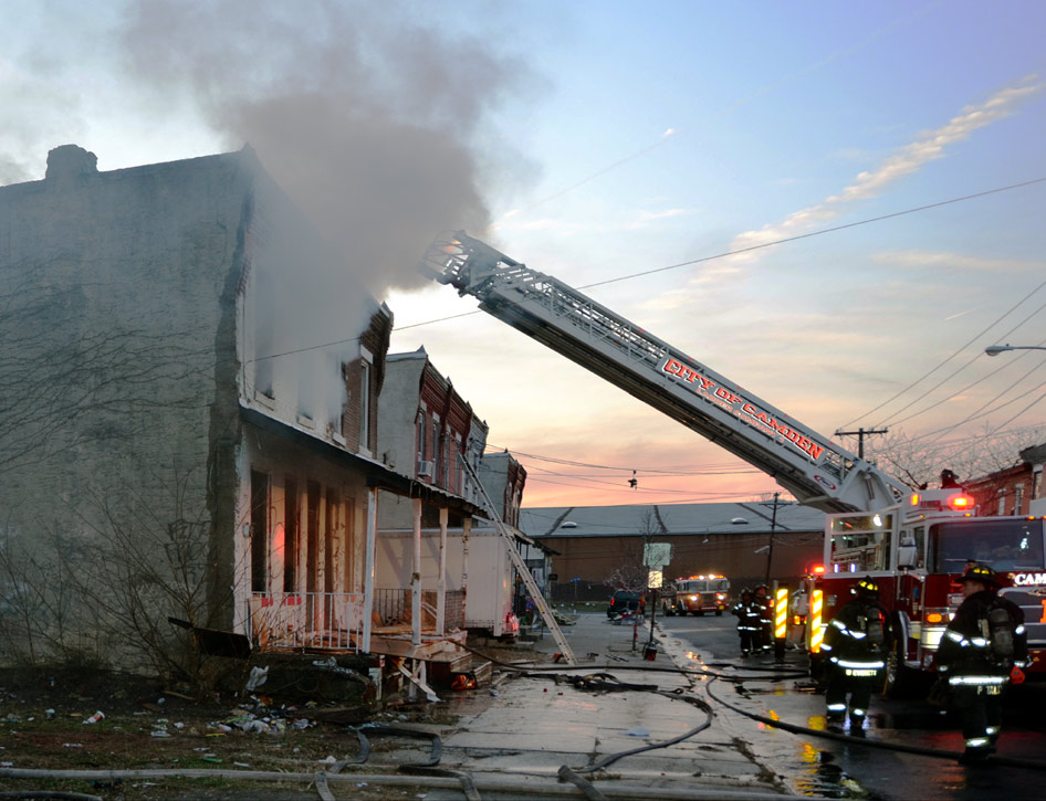 January 5, 2012 326 Royden Street — cfd 010512 9539 1b