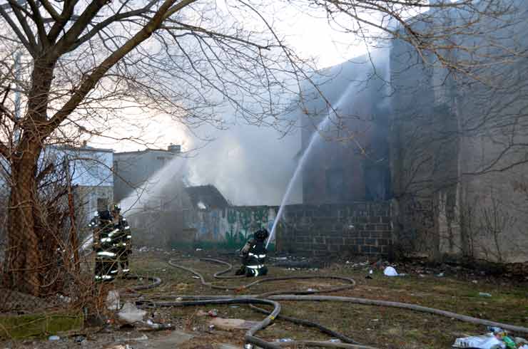 January 5, 2012 326 Royden Street — cfd 010512 9546 1a