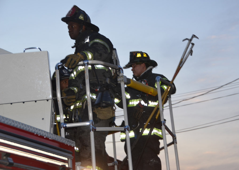 January 5, 2012 326 Royden Street — cfd 010512 9563 1b