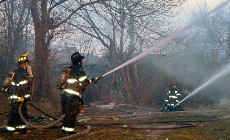January 5, 2012 326 Royden Street — cfd 010512 9587 2a