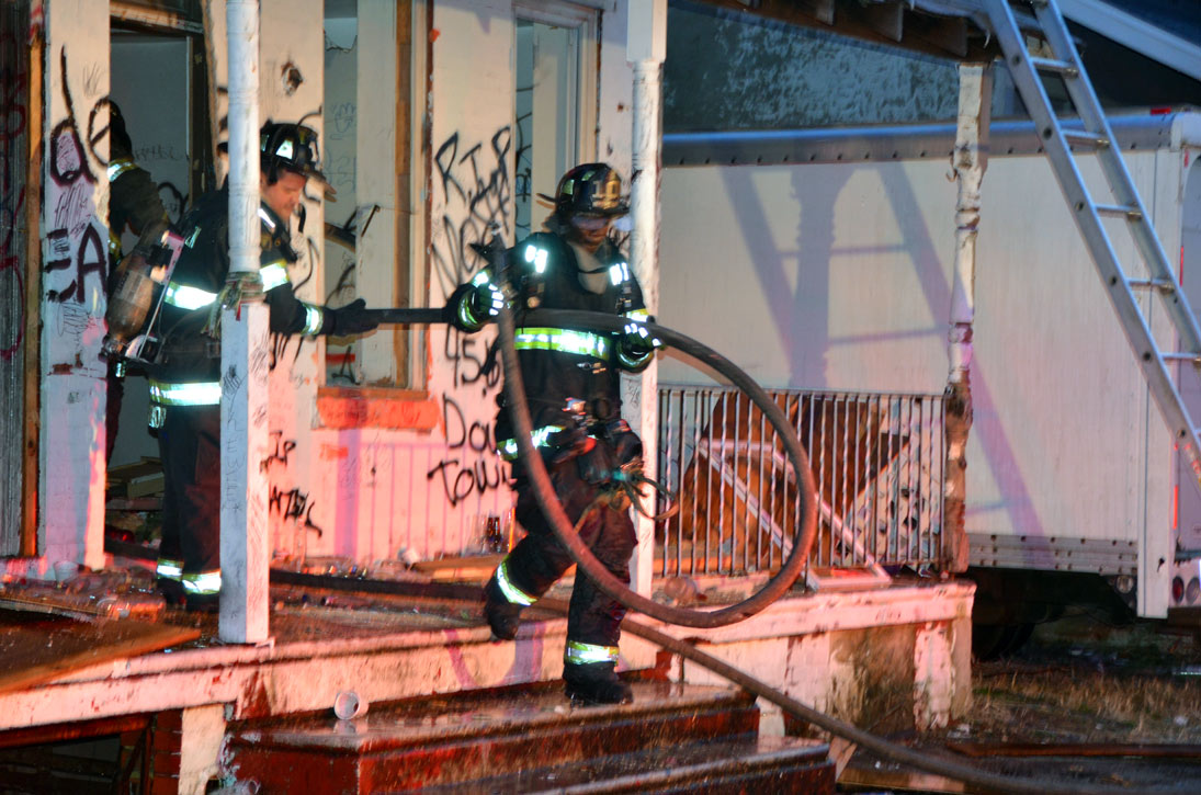 January 5, 2012 326 Royden Street — cfd 010512 9601 1b