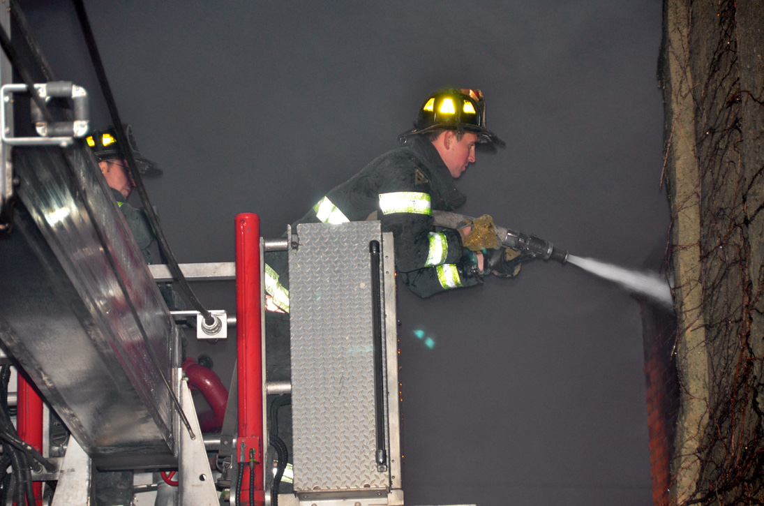 January 5, 2012 326 Royden Street — cfd 010512 9664 1b