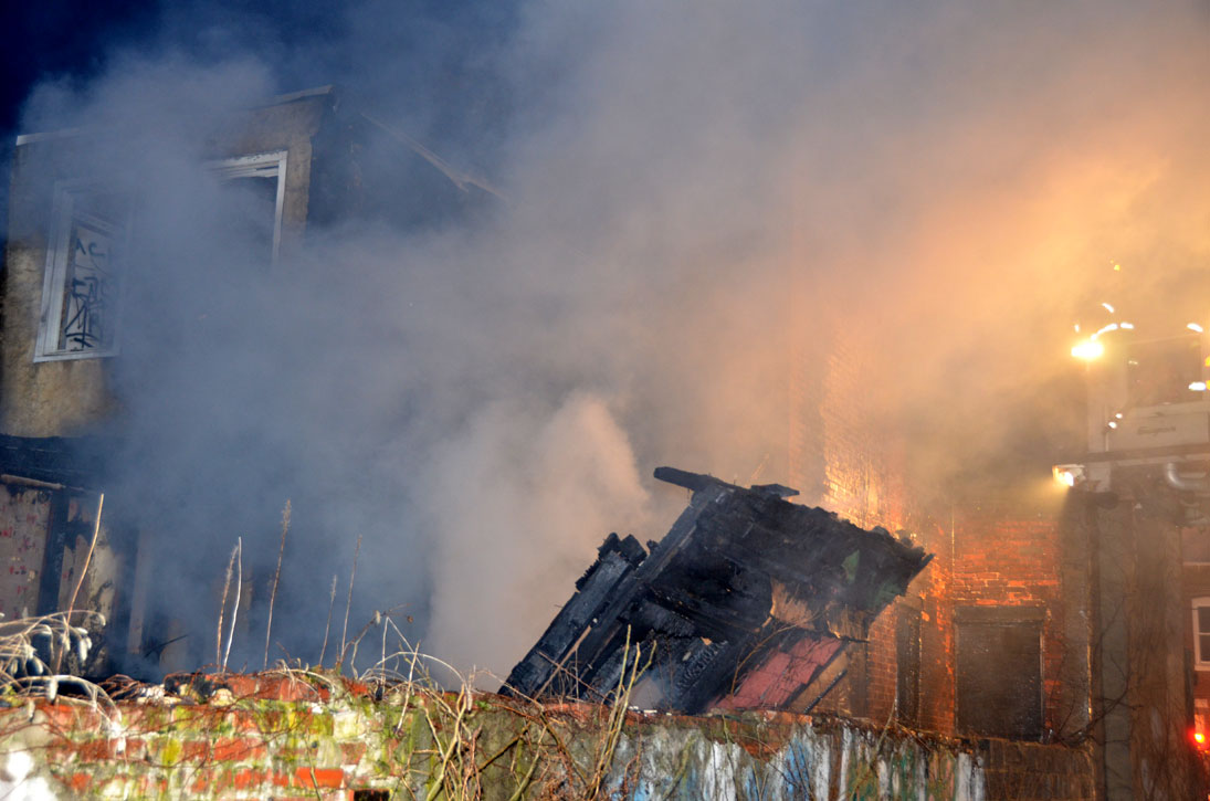 January 5, 2012 326 Royden Street — cfd 010512 9684 1b