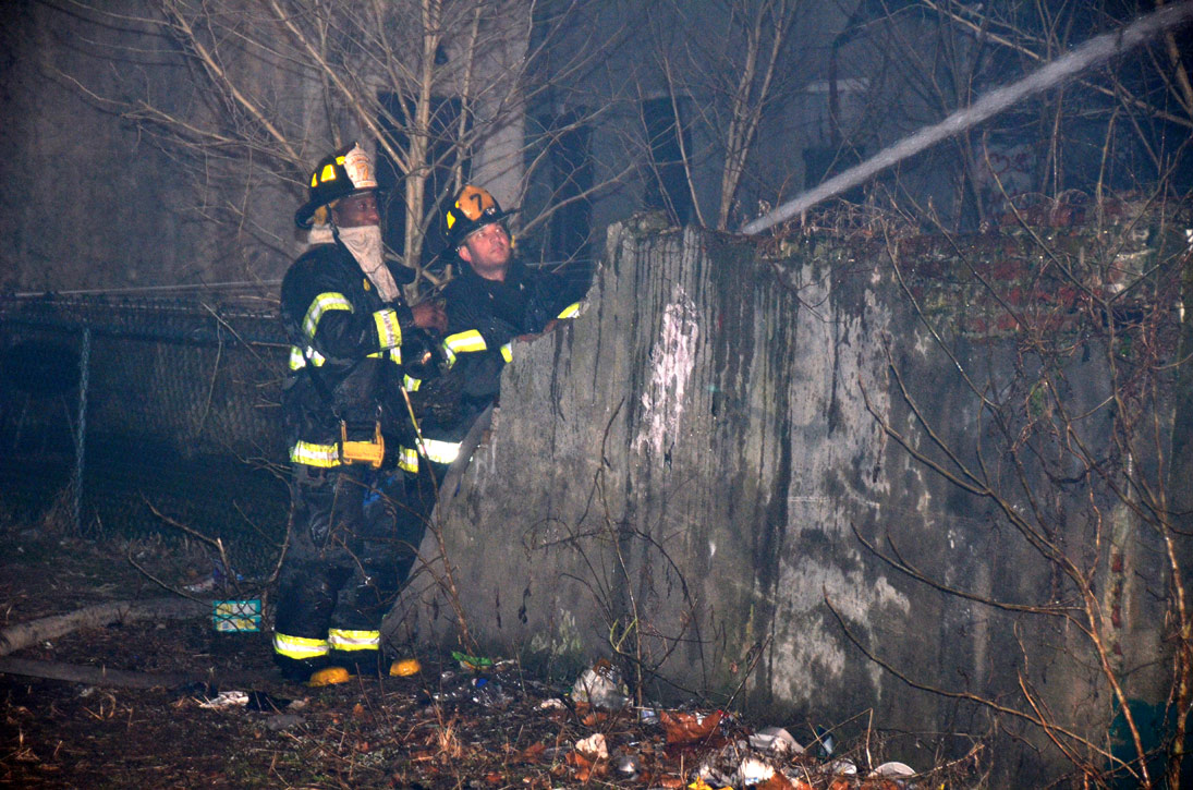 January 5, 2012 326 Royden Street — cfd 010512 9731 1b