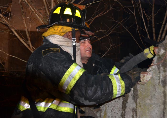 January 5, 2012 326 Royden Street — cfd 010512 9738 1a