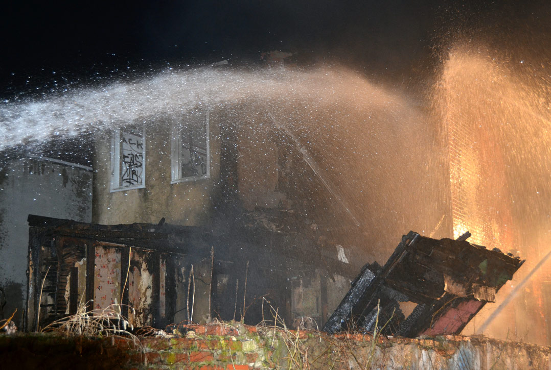 January 5, 2012 326 Royden Street — cfd 010512 9741 1b