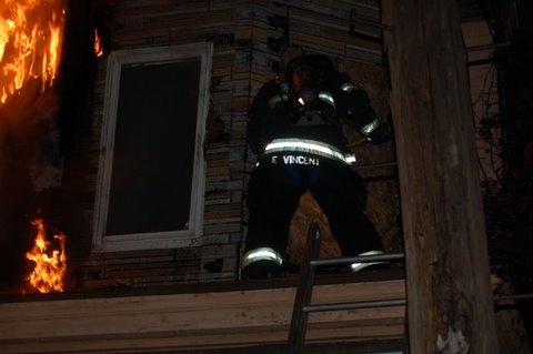 1167 and 1169 Sheridan Street - November 8, 2011 — dsc_0031