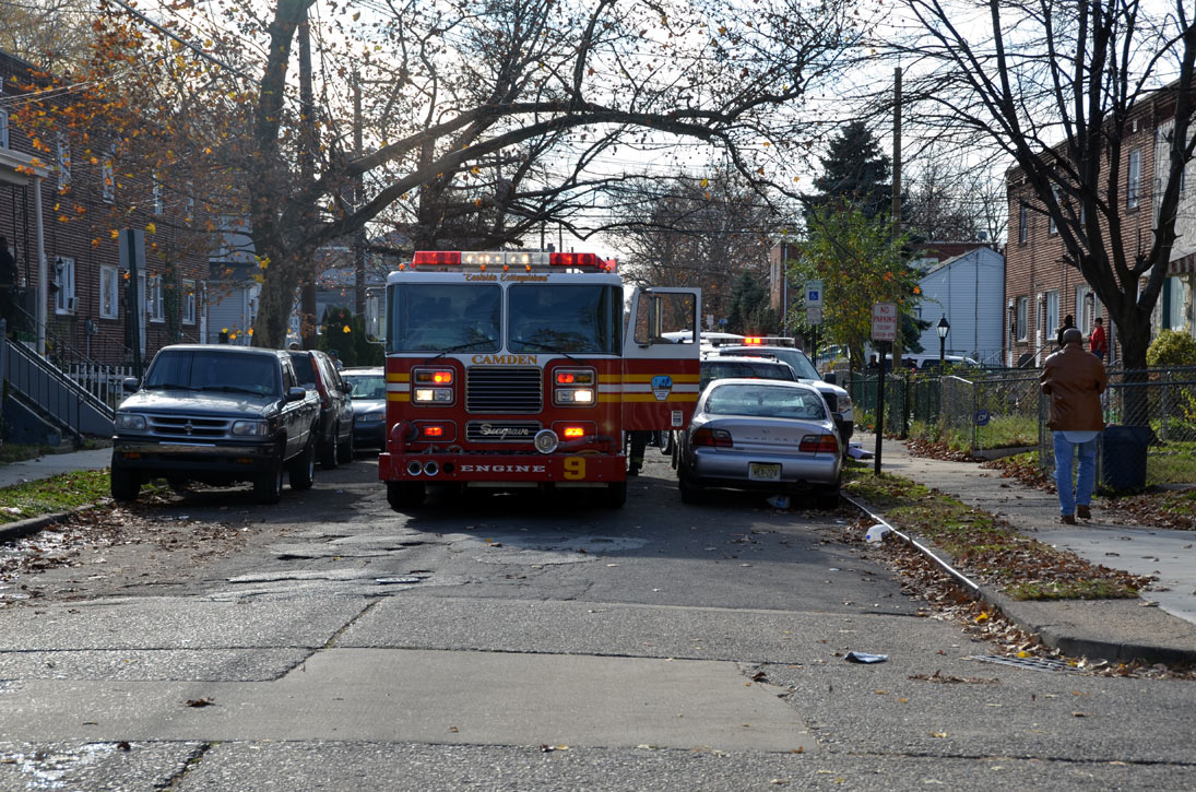 3 jobs - 3814 High Street - November 19, 2011 — cfd 111911 6917 01b