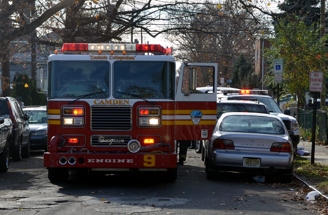 3 jobs - 3814 High Street - November 19, 2011 — cfd 111911 6917 02b