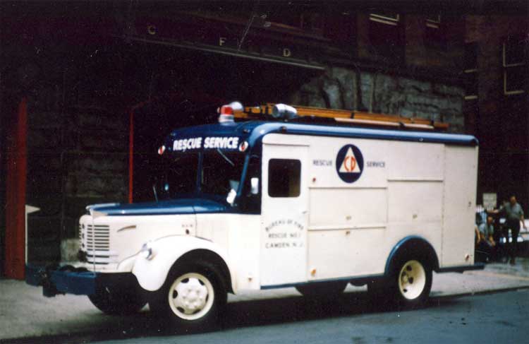Rescue Company 1, 1954 Diamond Reo, 1960