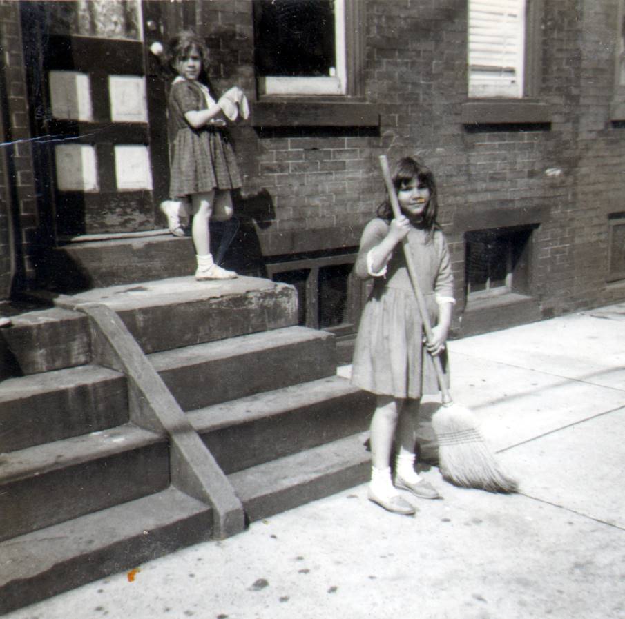 Cleanup campaign, 1964, photograph 5