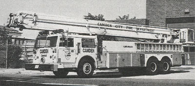 Reserve Snorkel Co. #21, 1977 Pierce/Hendrickson with 85-foot snorkel
