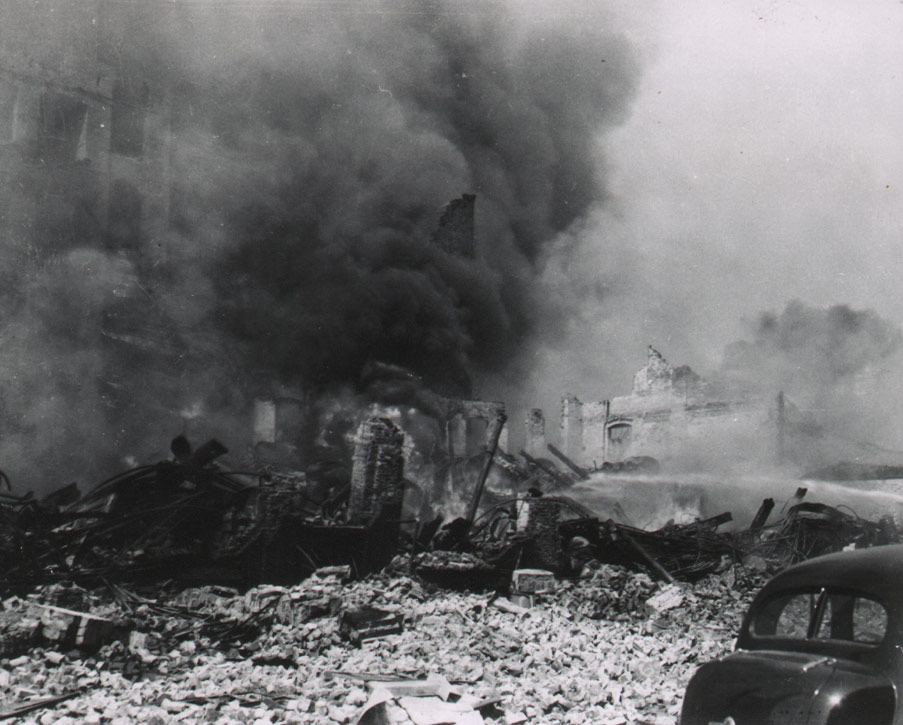 The Hollingshead fire, Camden, NJ, July 30, 1940 — photo 2