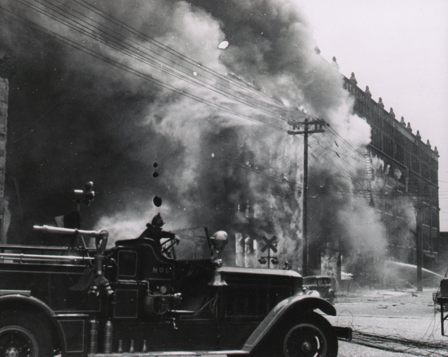 Engine Company 6 hose wagon at the Hollingshead fire, 9th and Cooper Street, Camden, NJ, July 30, 1940 — from Colucci negative