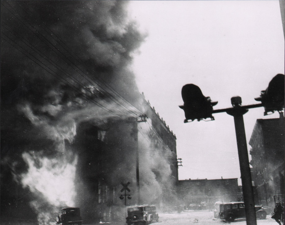 The Hollingshead fire, Camden, NJ, July 30, 1940 — photo 17