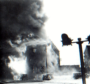Fire generates its own wind as the Hollingshead fire spreads, Camden, NJ, July 30, 1940