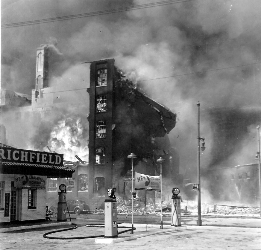 Looking northwest from William Dickinson's garage at 1027-1029 Market Street — Hollingshead fire, Camden, NJ