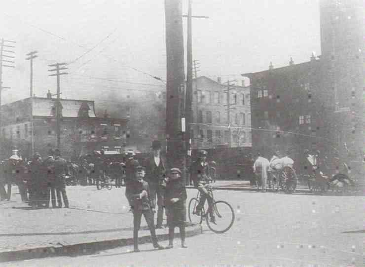 Fire at The Victor Talking Machine Company, April 24, 1904