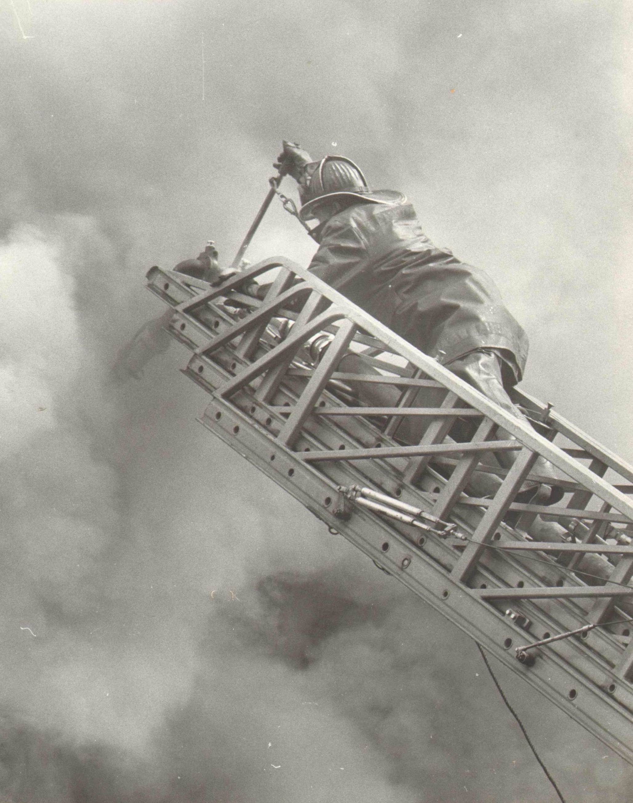 Ladder Company 1 at Center City Fourth Alarm, 1990