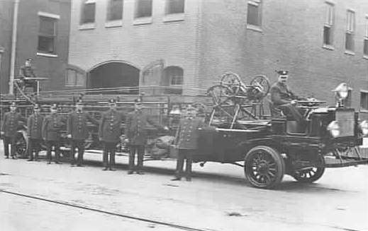 Ladder Company 1, 1914, with full crew and 1914 American LaFrance 75 Foot Aerial Ladder